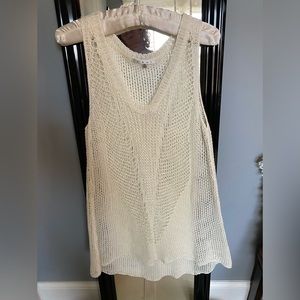Cabi cream open weave crochet style tank. Linen. Size Medium.